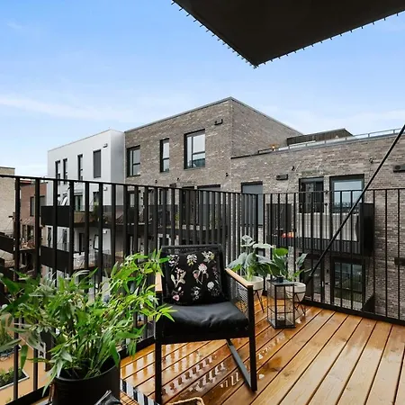 10 Min To Oslo Senter Beautiful And Newly Performed 2-room Wih Large, Sunny Balcony Of 9 Sqm Apartment Lillestrom